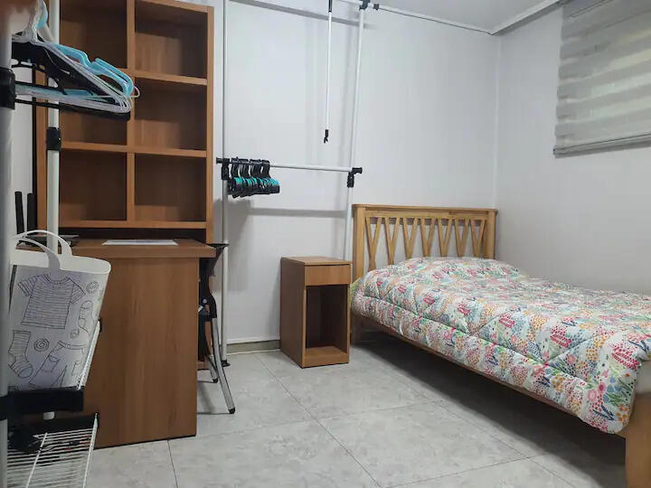 MK Co-housing: Room with Window